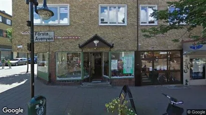Lägenheter att hyra i Hässleholm - Bild från Google Street View Lägenheter att hyra i Hässleholm - Bild från Google Street View