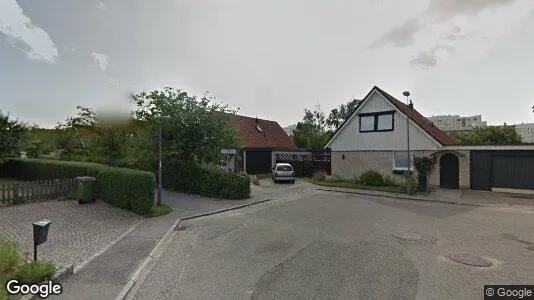 Lägenheter att hyra i Husie - Bild från Google Street View