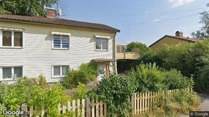 Lägenheter att hyra i Huddinge - Bild från Google Street View