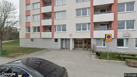 Lägenheter att hyra i Huddinge - Bild från Google Street View
