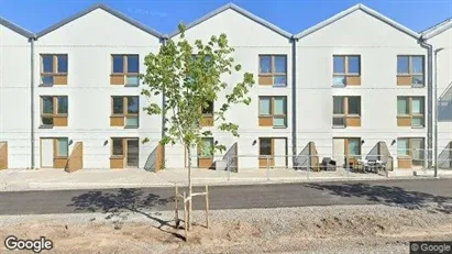 Lägenheter att hyra i Huddinge - Bild från Google Street View