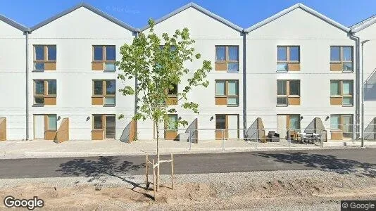 Lägenheter att hyra i Huddinge - Bild från Google Street View