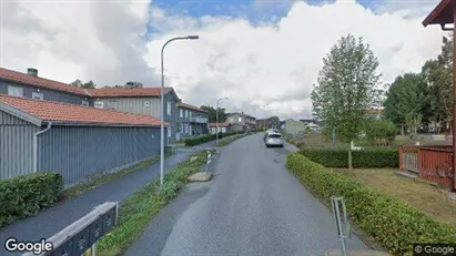 Lägenheter att hyra i Upplands-Bro - Bild från Google Street View