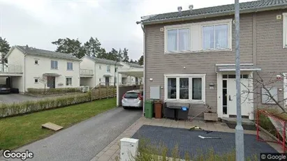 Lägenheter att hyra i Haninge - Bild från Google Street View