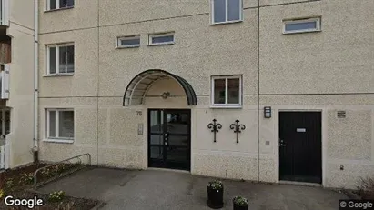 Lägenheter att hyra i Huddinge - Bild från Google Street View