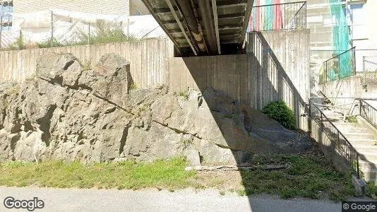 Lägenheter att hyra i Huddinge - Bild från Google Street View