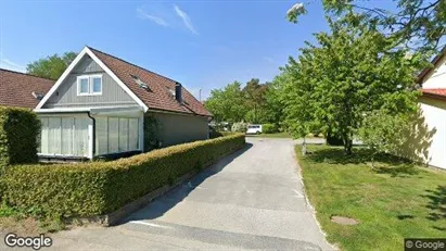 Lägenheter att hyra i Haninge - Bild från Google Street View