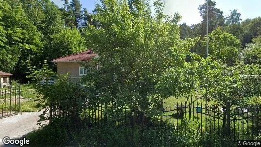 Lägenheter att hyra i Huddinge - Bild från Google Street View