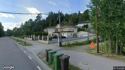 Lägenheter att hyra i Huddinge - Bild från Google Street View