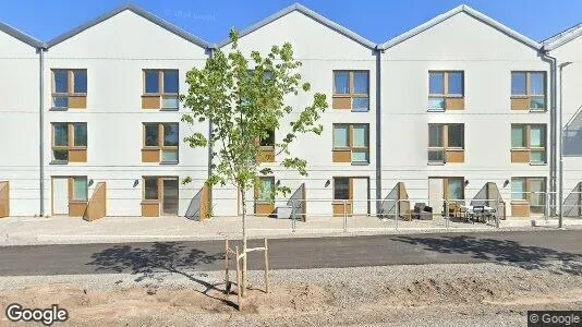 Lägenheter att hyra i Huddinge - Bild från Google Street View