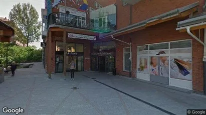 Lägenheter att hyra i Huddinge - Bild från Google Street View