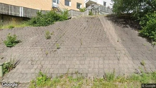 Lägenheter att hyra i Huddinge - Bild från Google Street View
