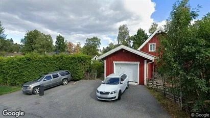Lägenheter att hyra i Huddinge - Bild från Google Street View