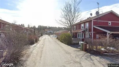 Lägenheter att hyra i Huddinge - Bild från Google Street View