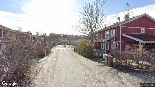Lägenheter att hyra i Huddinge - Bild från Google Street View