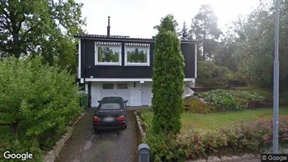 Lägenheter att hyra i Huddinge - Bild från Google Street View