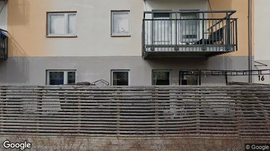 Lägenheter att hyra i Huddinge - Bild från Google Street View