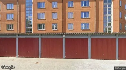 Lägenheter att hyra i Huddinge - Bild från Google Street View