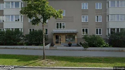 Lägenheter att hyra i Huddinge - Bild från Google Street View