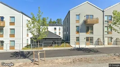 Lägenheter att hyra i Huddinge - Bild från Google Street View
