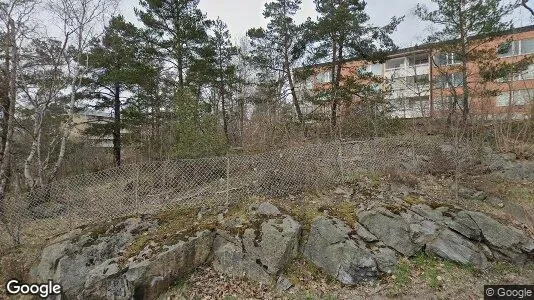 Lägenheter att hyra i Huddinge - Bild från Google Street View