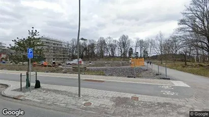 Lägenheter att hyra i Huddinge - Bild från Google Street View