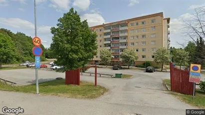 Lägenheter att hyra i Västerås - Bild från Google Street View Lägenheter att hyra i Västerås - Bild från Google Street View
