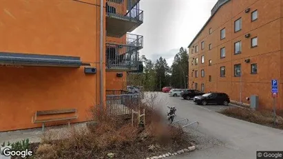 Lägenheter att hyra i Huddinge - Bild från Google Street View