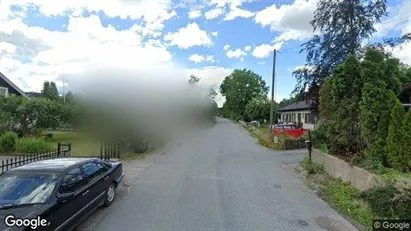 Lägenheter att hyra i Huddinge - Bild från Google Street View