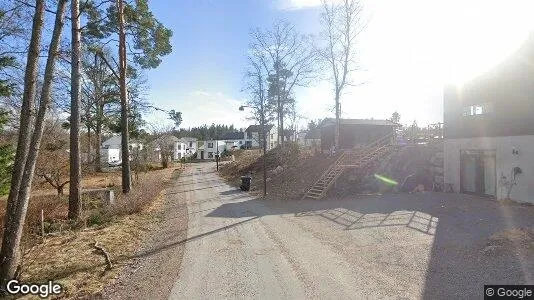 Lägenheter att hyra i Huddinge - Bild från Google Street View