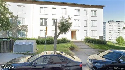 Lägenheter att hyra i Söderort - Bild från Google Street View Lägenheter att hyra i Söderort - Bild från Google Street View