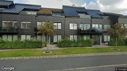 Lägenheter att hyra i Värnamo - Bild från Google Street View Lägenheter att hyra i Värnamo - Bild från Google Street View