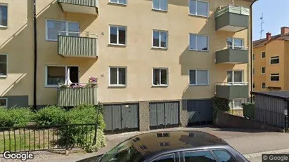 Lägenheter att hyra i Norrköping - Bild från Google Street View Lägenheter att hyra i Norrköping - Bild från Google Street View