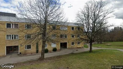 Lägenheter att hyra i Skövde - Bild från Google Street View Lägenheter att hyra i Skövde - Bild från Google Street View