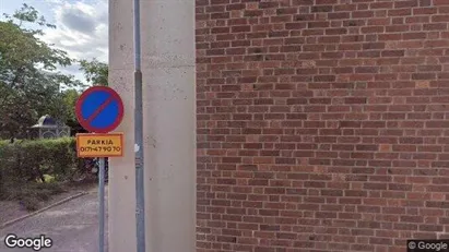 Lägenheter att hyra i Enköping - Bild från Google Street View Lägenheter att hyra i Enköping - Bild från Google Street View