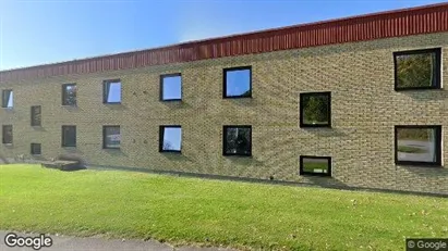Lägenheter att hyra i Karlskoga - Bild från Google Street View Lägenheter att hyra i Karlskoga - Bild från Google Street View