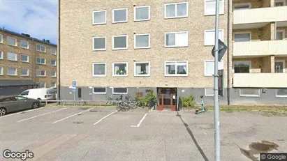 Lägenheter att hyra i Eskilstuna - Bild från Google Street View Lägenheter att hyra i Eskilstuna - Bild från Google Street View