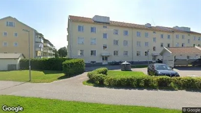 Lägenheter att hyra i Hallsberg - Bild från Google Street View Lägenheter att hyra i Hallsberg - Bild från Google Street View
