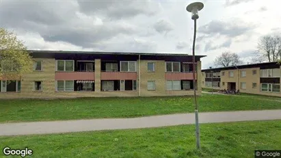 Lägenheter att hyra i Nyköping - Bild från Google Street View Lägenheter att hyra i Nyköping - Bild från Google Street View