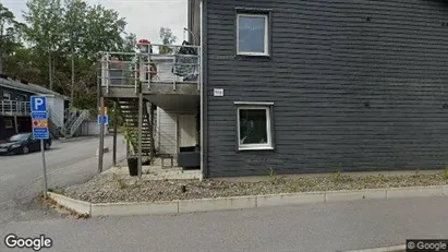 Lägenheter att hyra i Nynäshamn - Bild från Google Street View Lägenheter att hyra i Nynäshamn - Bild från Google Street View