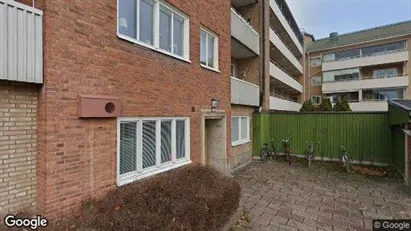 Lägenheter att hyra i Borlänge - Bild från Google Street View Lägenheter att hyra i Borlänge - Bild från Google Street View