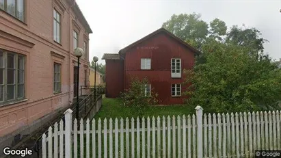Lägenheter att hyra i Nora - Bild från Google Street View Lägenheter att hyra i Nora - Bild från Google Street View
