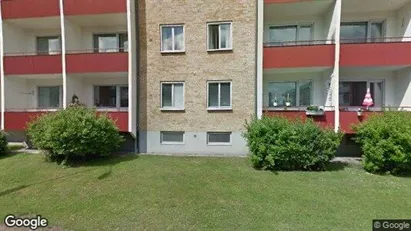Lägenheter att hyra i Älmhult - Bild från Google Street View Lägenheter att hyra i Älmhult - Bild från Google Street View