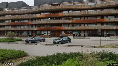 Lägenheter att hyra i Örebro - Bild från Google Street View Lägenheter att hyra i Örebro - Bild från Google Street View