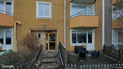 Lägenheter att hyra i Borlänge - Bild från Google Street View Lägenheter att hyra i Borlänge - Bild från Google Street View