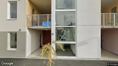 Lägenheter att hyra i Örebro - Bild från Google Street View Lägenheter att hyra i Örebro - Bild från Google Street View