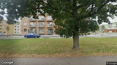Lägenheter att hyra i Motala - Bild från Google Street View Lägenheter att hyra i Motala - Bild från Google Street View
