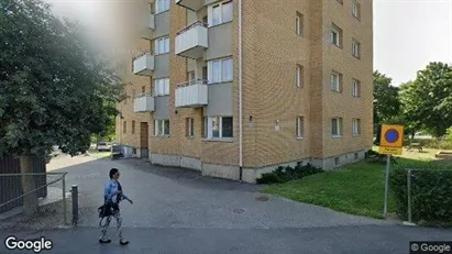 Lägenheter att hyra i Norrköping - Bild från Google Street View Lägenheter att hyra i Norrköping - Bild från Google Street View