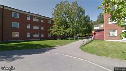 Lägenheter att hyra i Skövde - Bild från Google Street View Lägenheter att hyra i Skövde - Bild från Google Street View