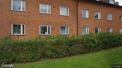 Lägenheter att hyra i Finspång - Bild från Google Street View Lägenheter att hyra i Finspång - Bild från Google Street View